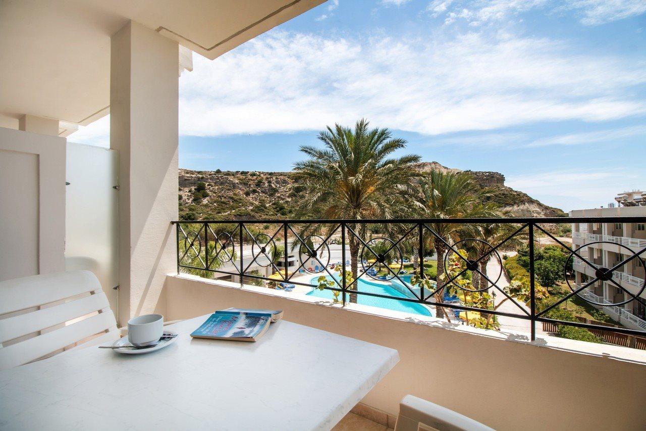 Olympia Sun Hotel فاليراكي المظهر الخارجي الصورة