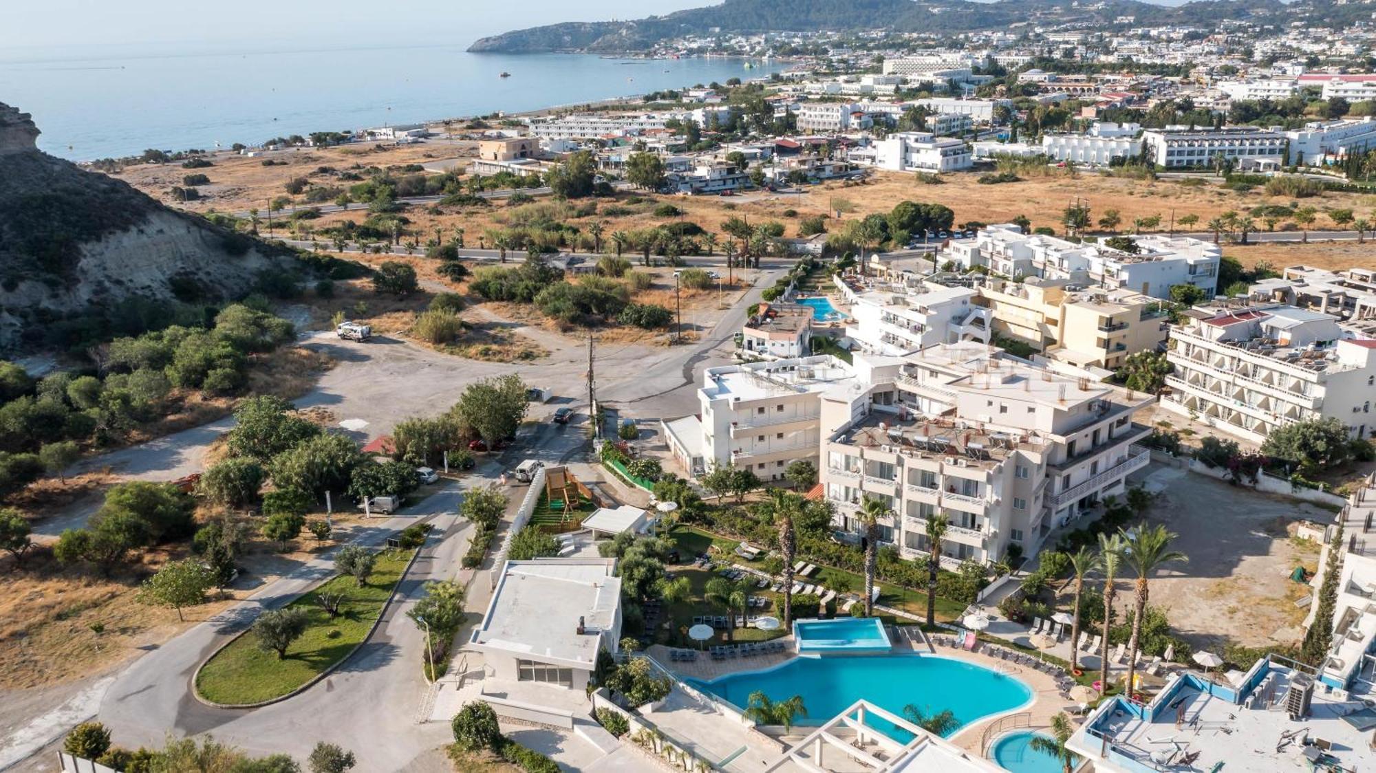 Olympia Sun Hotel فاليراكي المظهر الخارجي الصورة