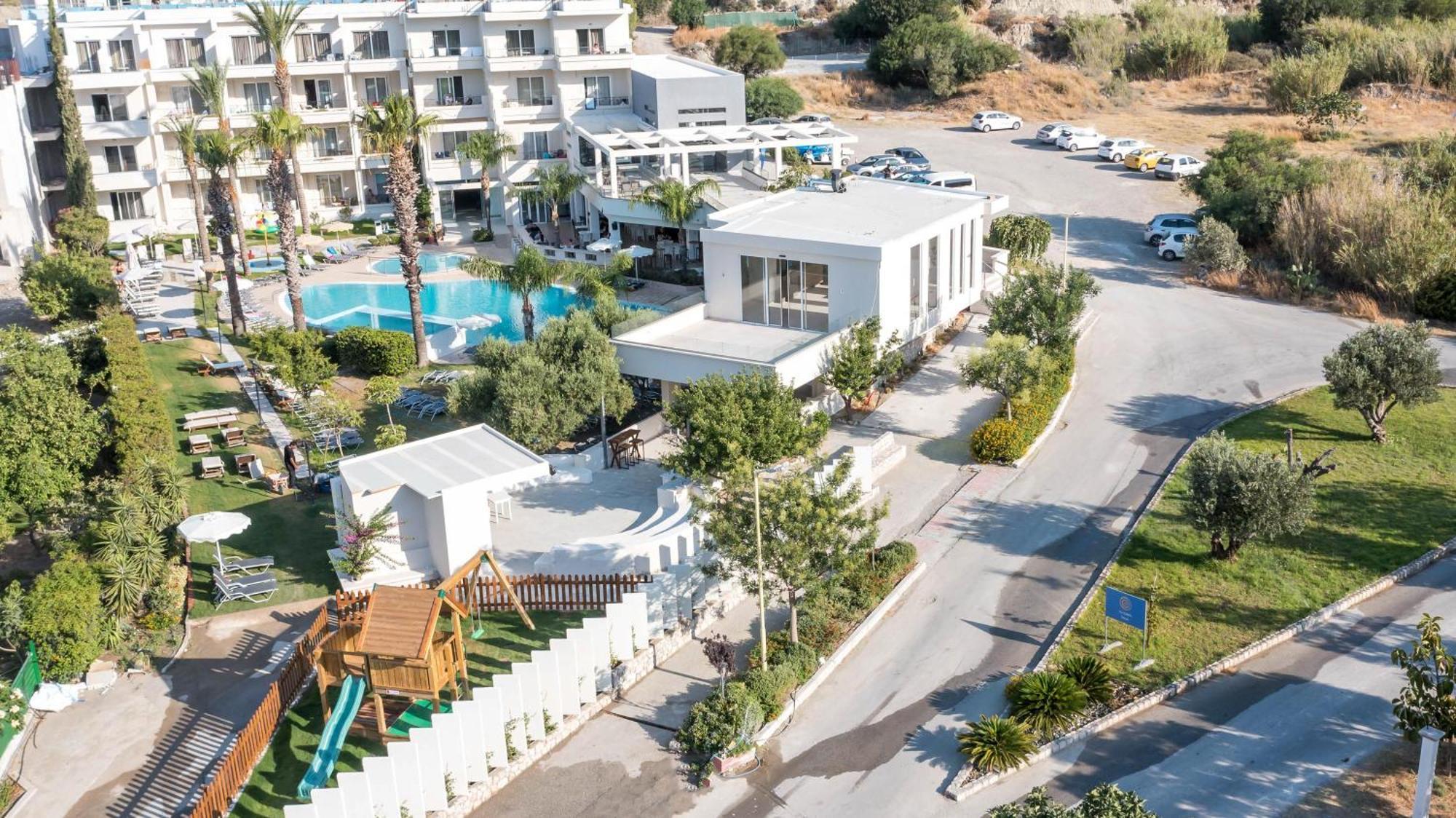 Olympia Sun Hotel فاليراكي المظهر الخارجي الصورة