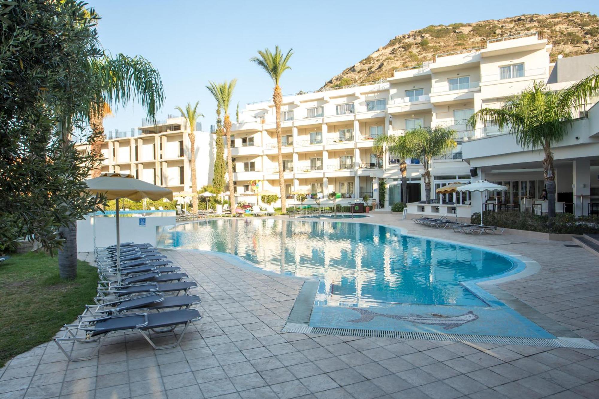 Olympia Sun Hotel فاليراكي المظهر الخارجي الصورة