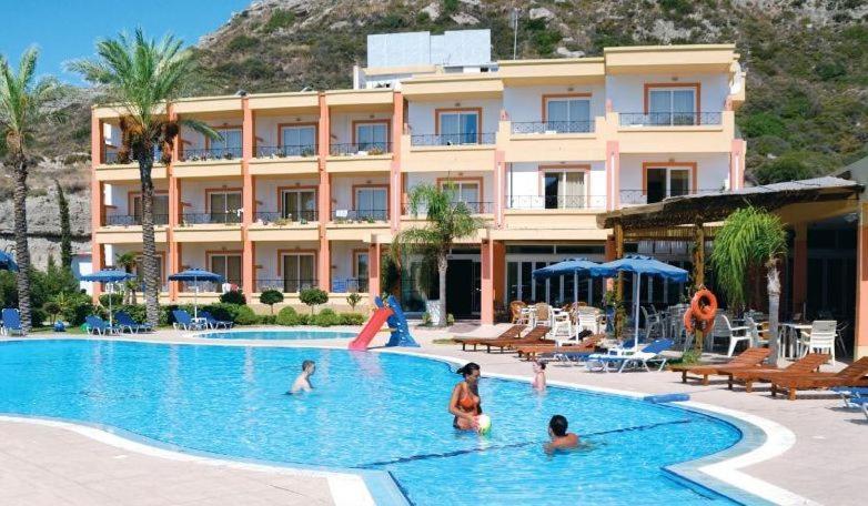 Olympia Sun Hotel فاليراكي المظهر الخارجي الصورة